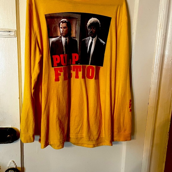 PULP FICTION LONG SLEEVE TSHIRT. Hard to find. Perfect condition - Picture 4 of 7